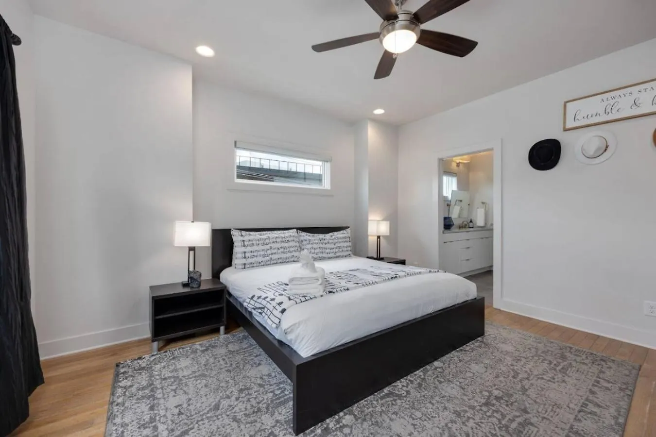 Luxury Double Townhomes With Two Huge Sky Rooftops Nashville Tatil Evi