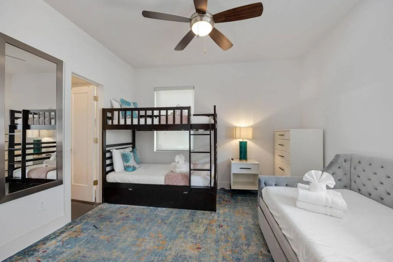 Luxury Double Townhomes With Two Huge Sky Rooftops Nashville