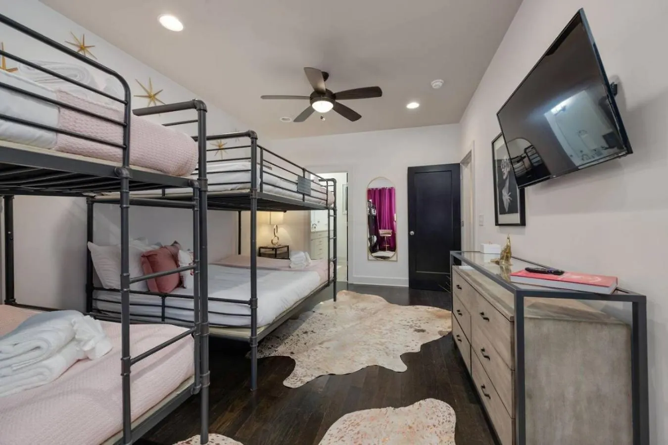 Luxury Double Townhomes With Two Huge Sky Rooftops Nashville 0*,  ABD